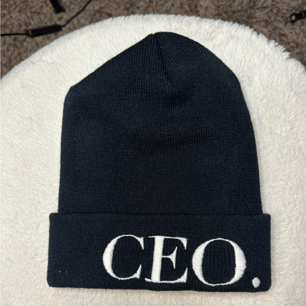 Black beanie hat! NEW